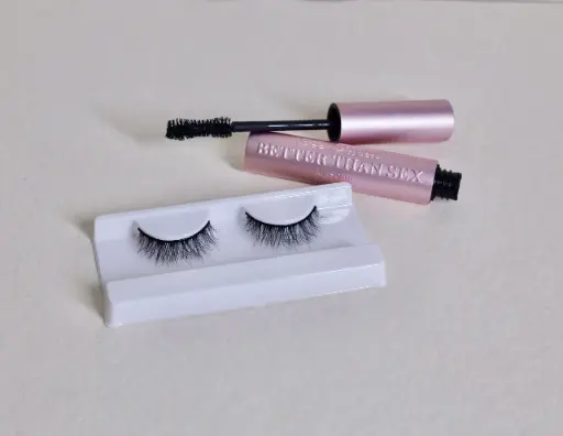 [LASH-21] New Romantics